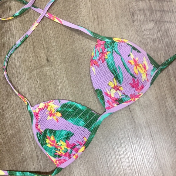 Aerie • Swim • Purple • Flower • Top - Picture 2 of 4